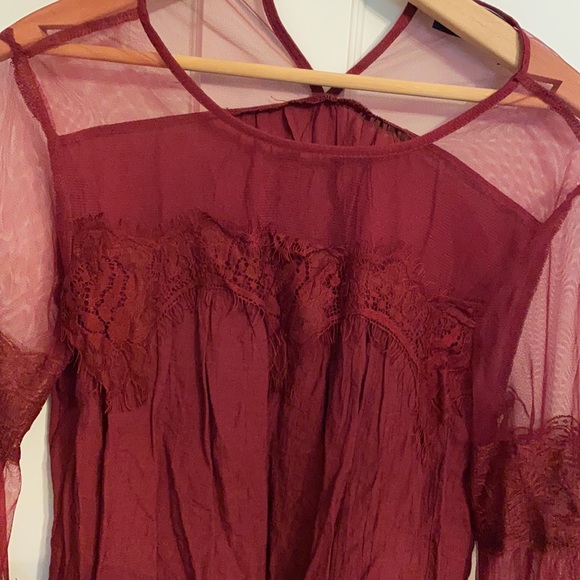Vici Wine colored lace top - Picture 5 of 7